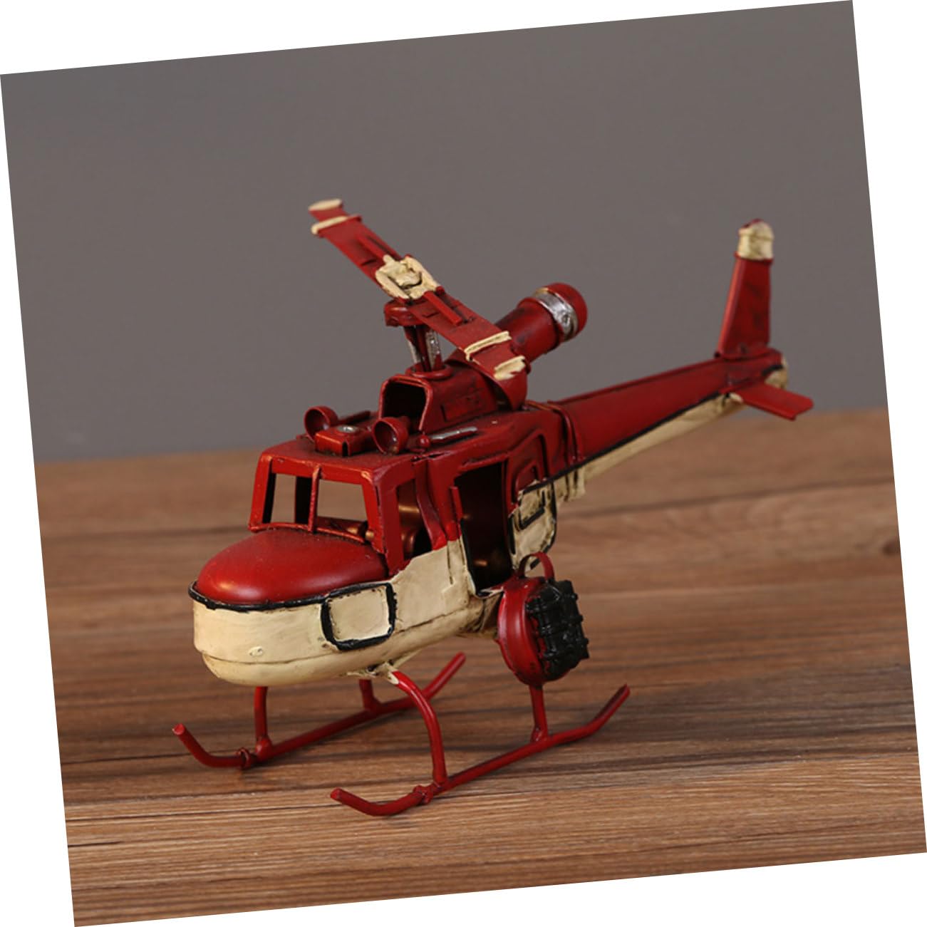 STOBOK Modello di Aereo a Doppia Ala in Lamiera di Ferro Retrò Rosso Fascino Classico, Decorazione per Soggiorno e Vetrina Aziendale