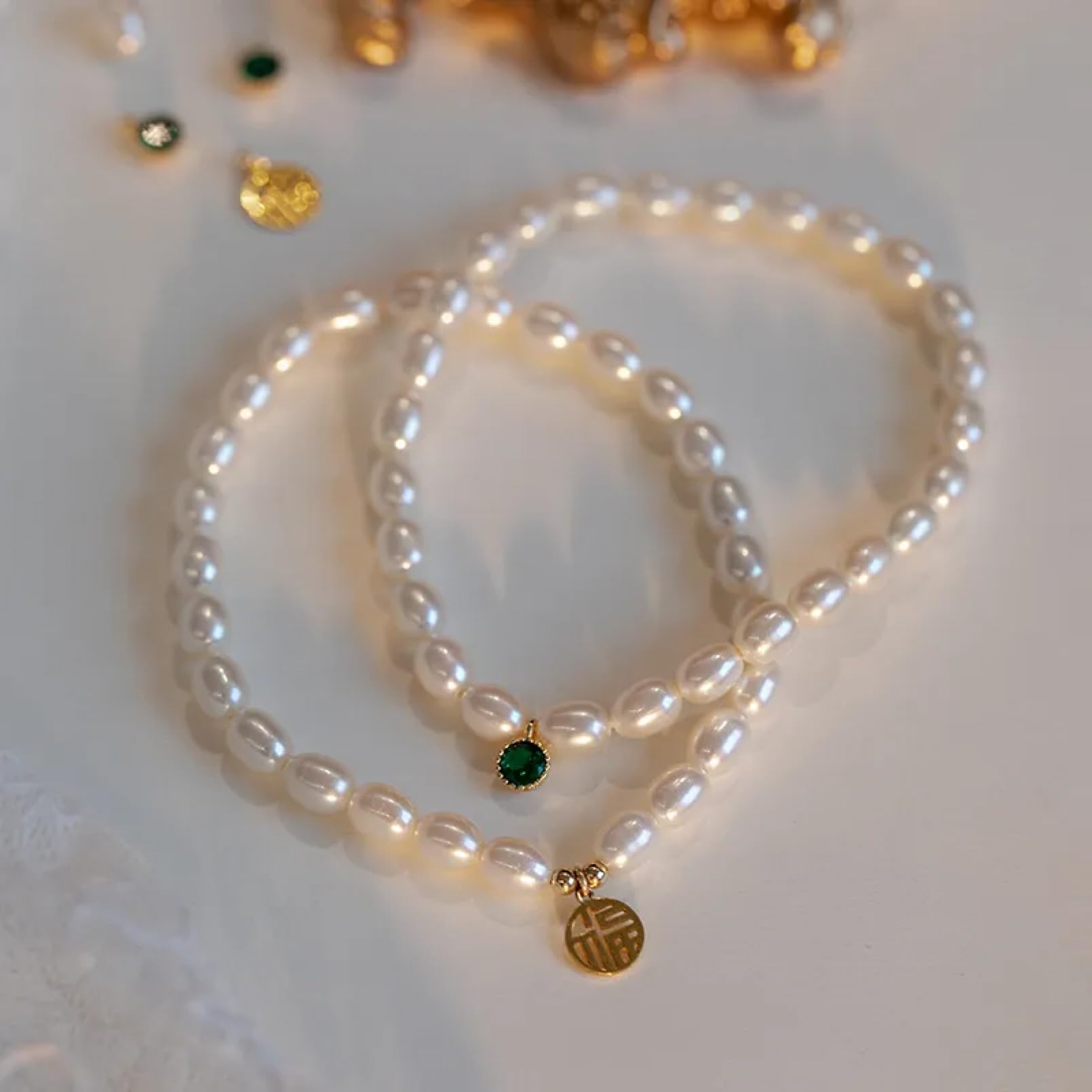 YEKIM Pulsera de cuentas de perlas de agua dulce con borla para mujer