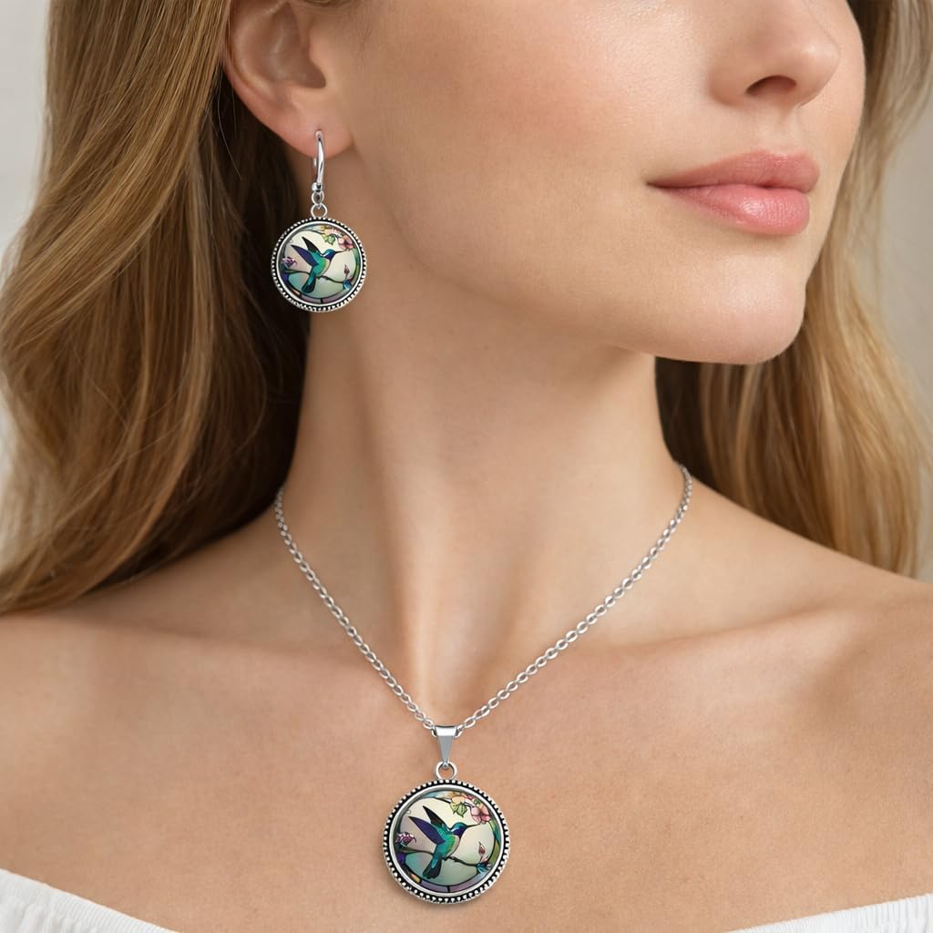 SUPAC Stunning Hummingbird Pendant Necklace - Two Humming Birds Searching for Flower - Fashionable Alloy Jewelry with Delicate Details - Birthday, Party, Gift Idea for Her image 3