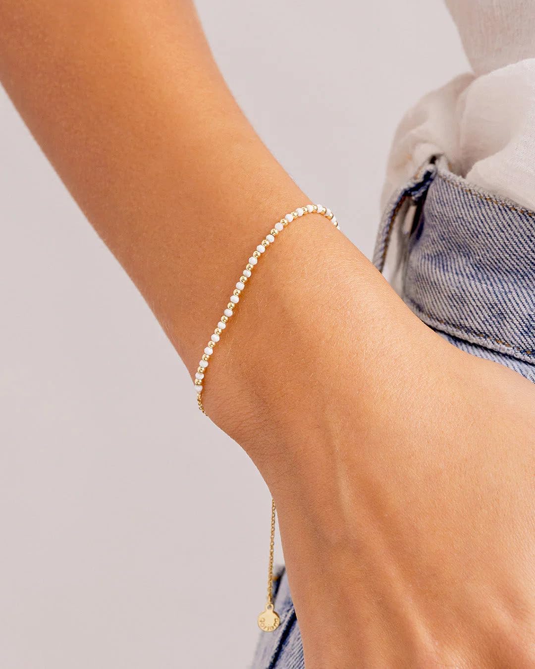 Power Gemstone Brooks Bracelet Howlite - Calming