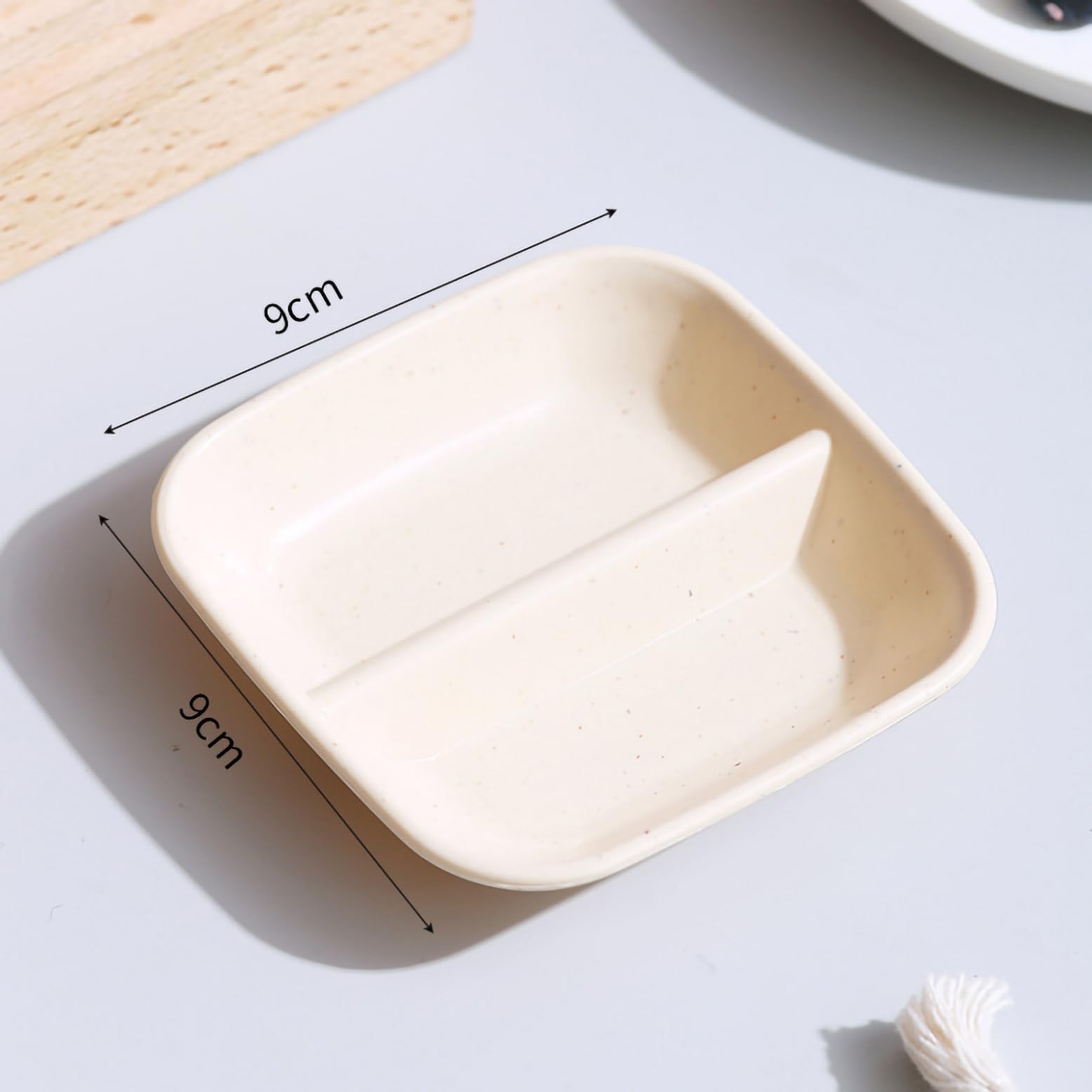 P-PLUS INTERNATIONAL Wheat Straw Dipping Bowls Soy Sauce Dish & Bowl, Small Serving Bowls for Side Dishes, Cat Dish, Mini Appetizer Plates for Condiment, Sushi, BBQ, Ketchup (9cm, Beige, Set of 18) 1