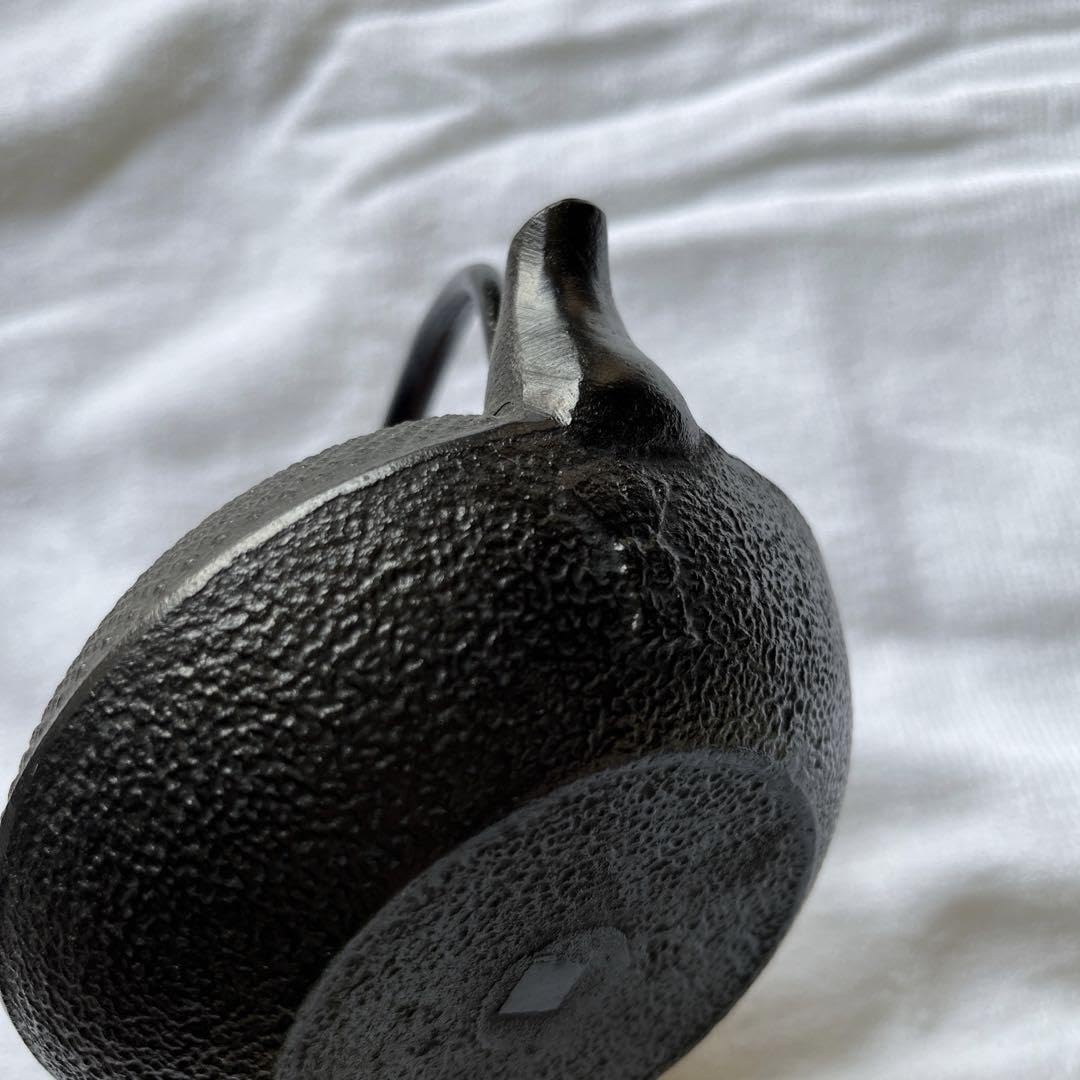 Amazon｜高橋工芸 南部鉄器 鉄瓶あられ 南部鉄器灰皿 セット