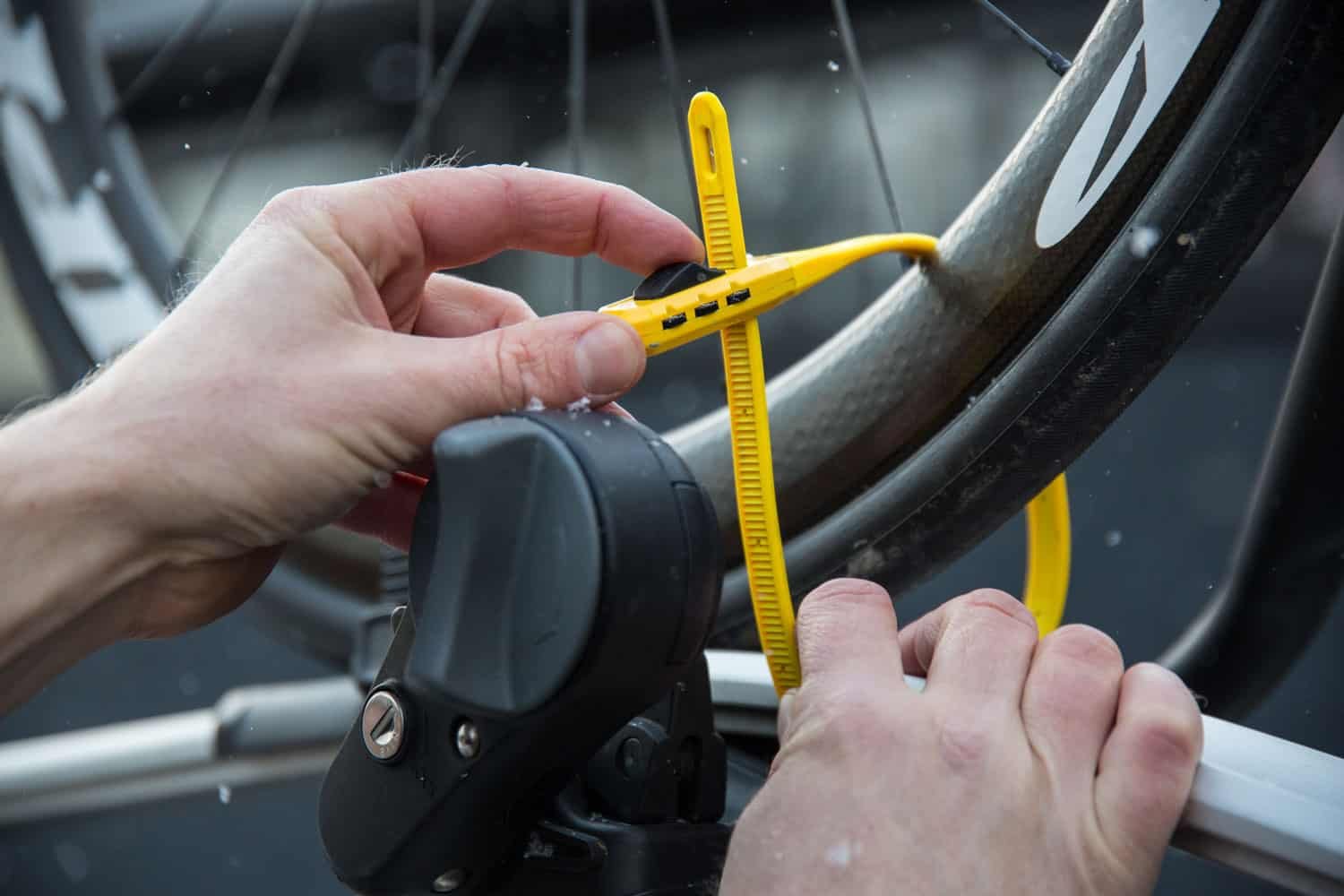 Hiplok Z LOK Combo wielofunkcyjny krawat zabezpieczający i zamek rowerowy