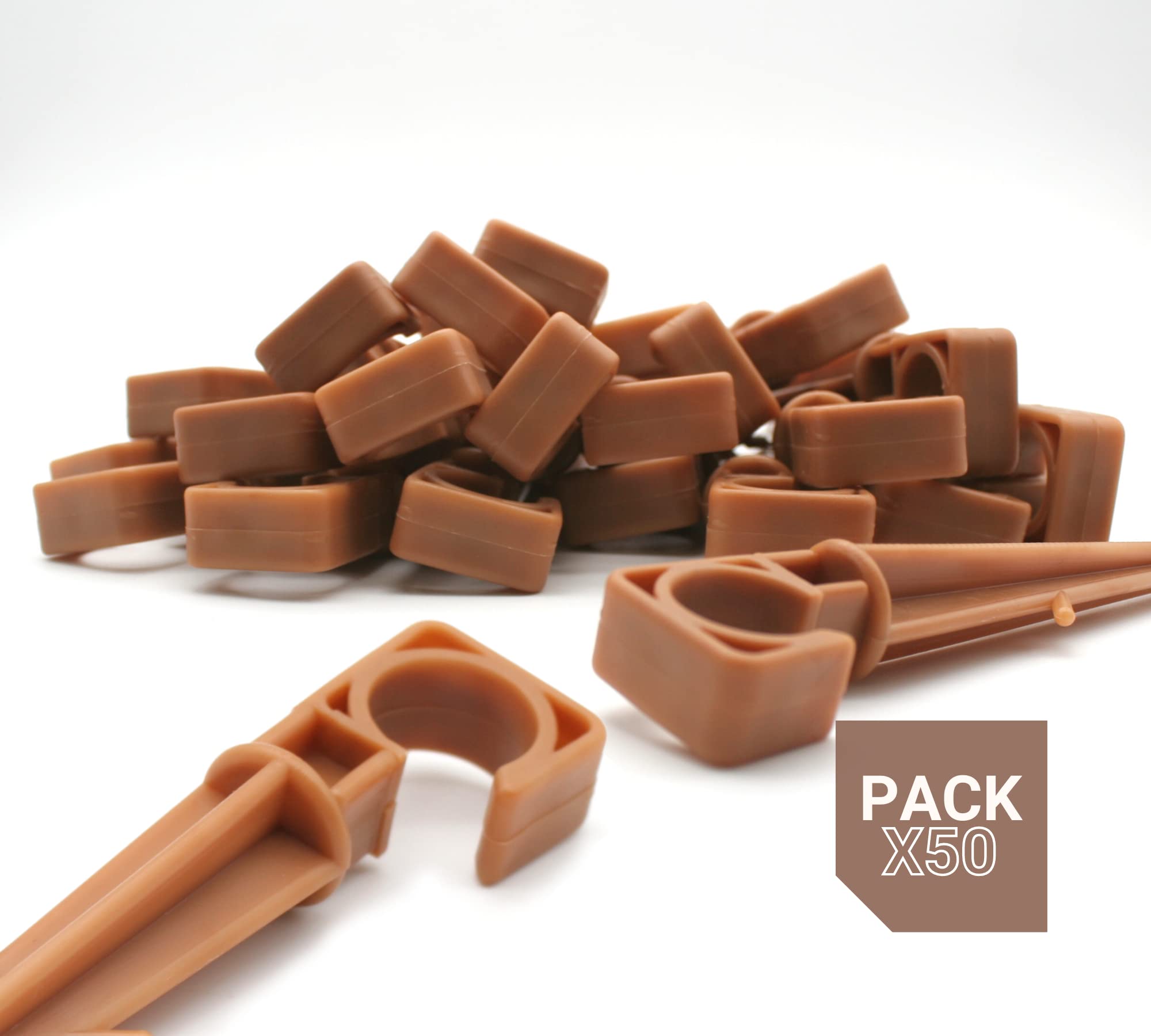 DOJA Barcelona | Estaca Sujeta Mangueras | Pack 50 | 16-20mm Ø | Estaca Riego Huerto | Piqueta Microtubo Riego por Goteo | Estacas de Jardin/Huerto, Soporte Manguera, Mallas y Telas Cesped