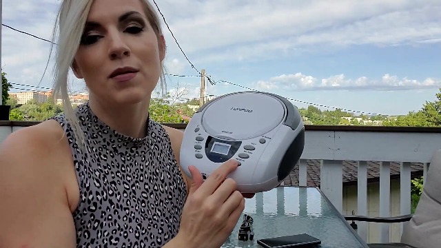 Watch LONPOO Portable CD Boombox LP-D01,White on Amazon Live