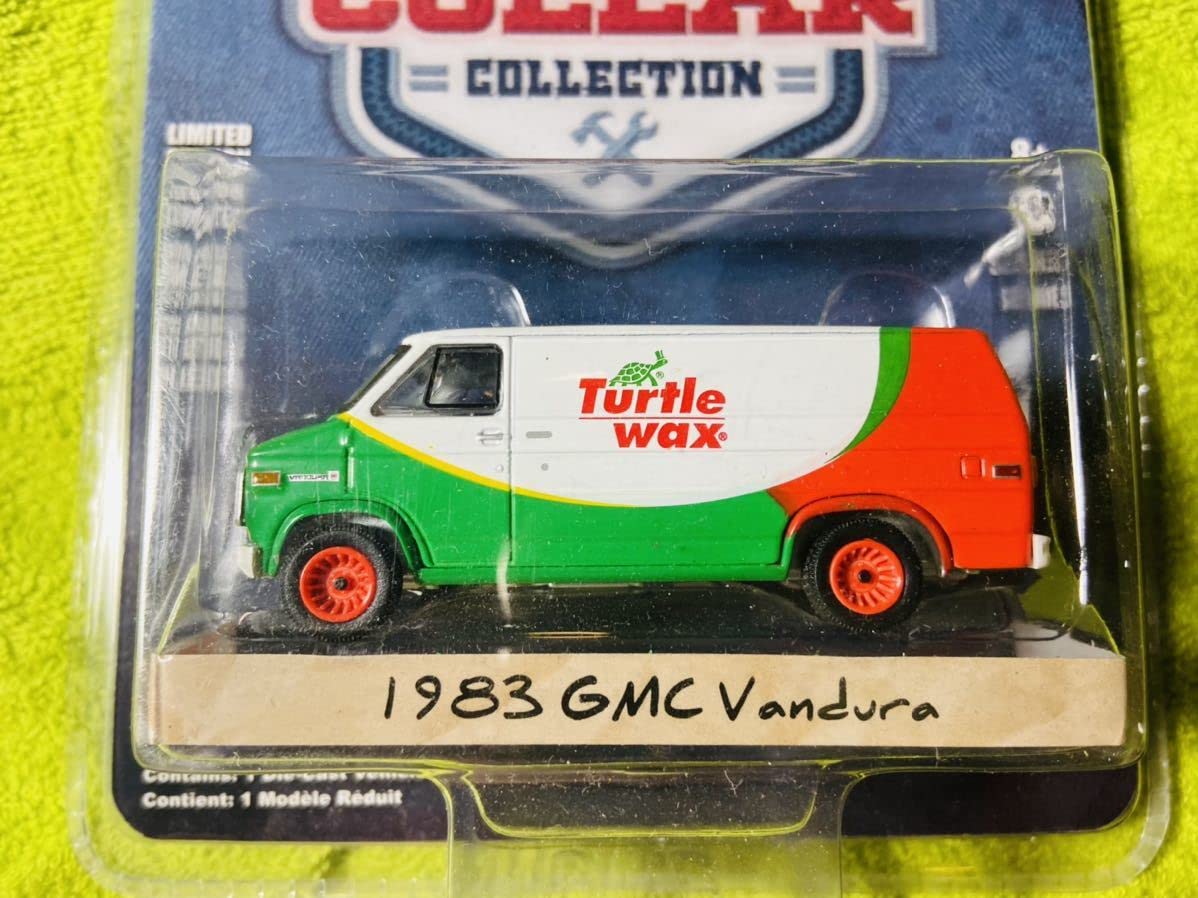 Amazon | 1983 GMC バンデューラ 1/64 グリーンライト BLUE COLLAR