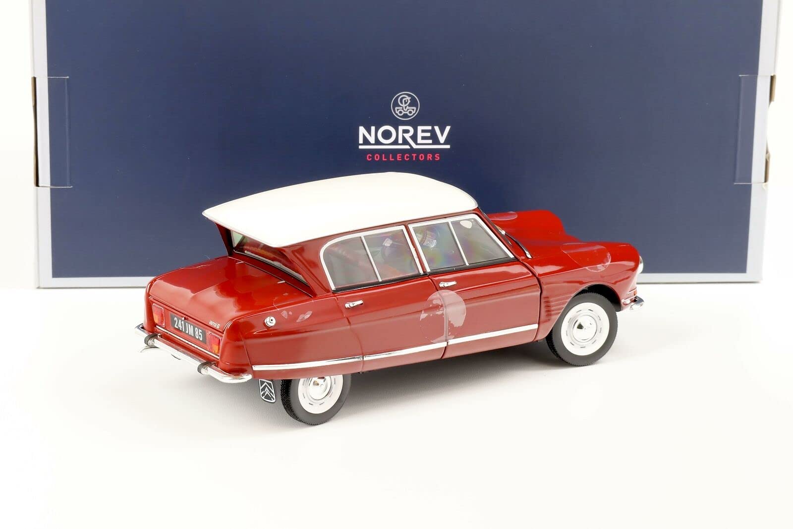 1/18 シトロエン アミ ブレーク ベージュ Citroen Ami 6 Break