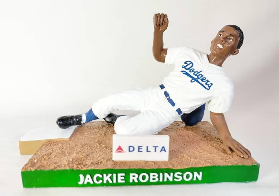 Amazon.co.jp: ジャッキー ロビンソン／”BARRIER BREAKERS” 像