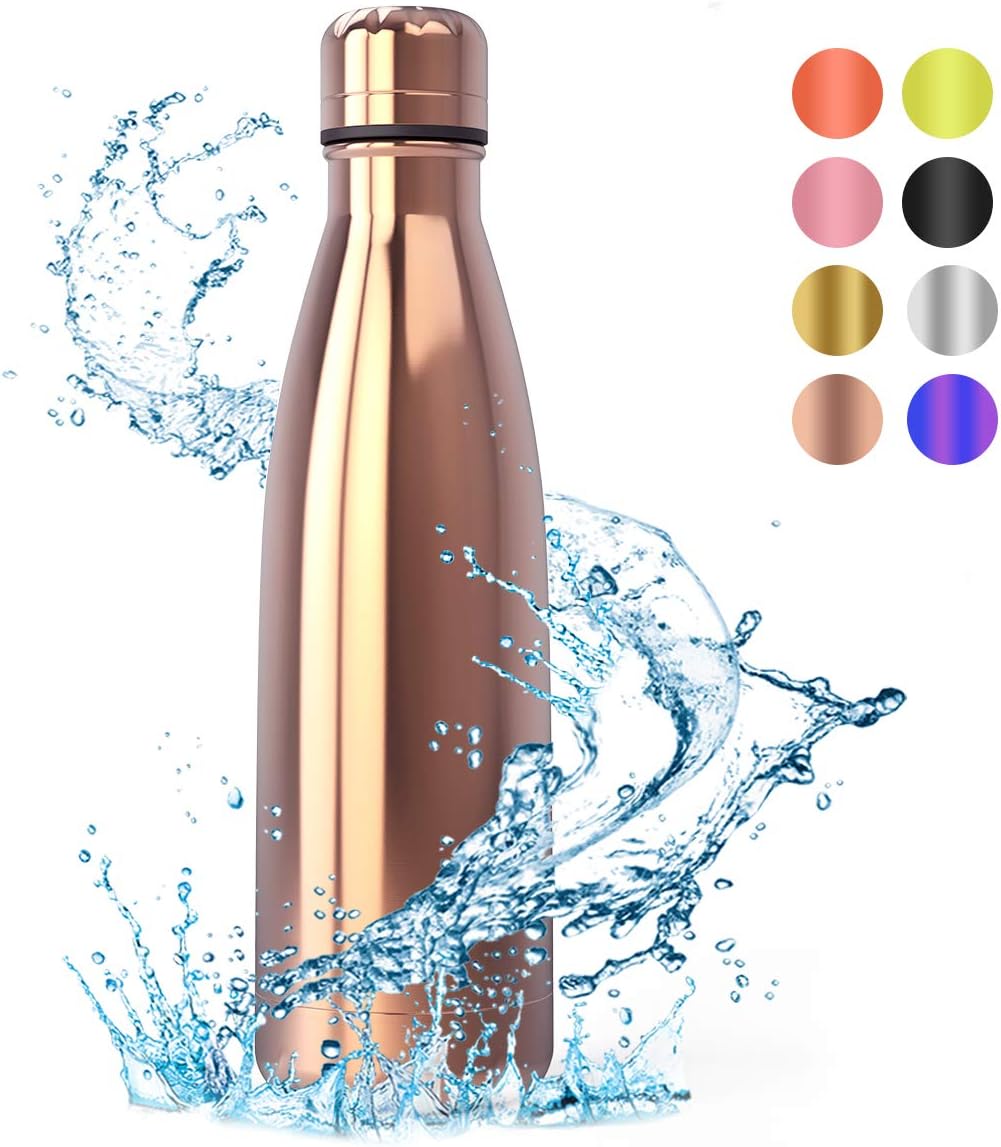 bottiglia d'acqua per lo yoga per gli uomini