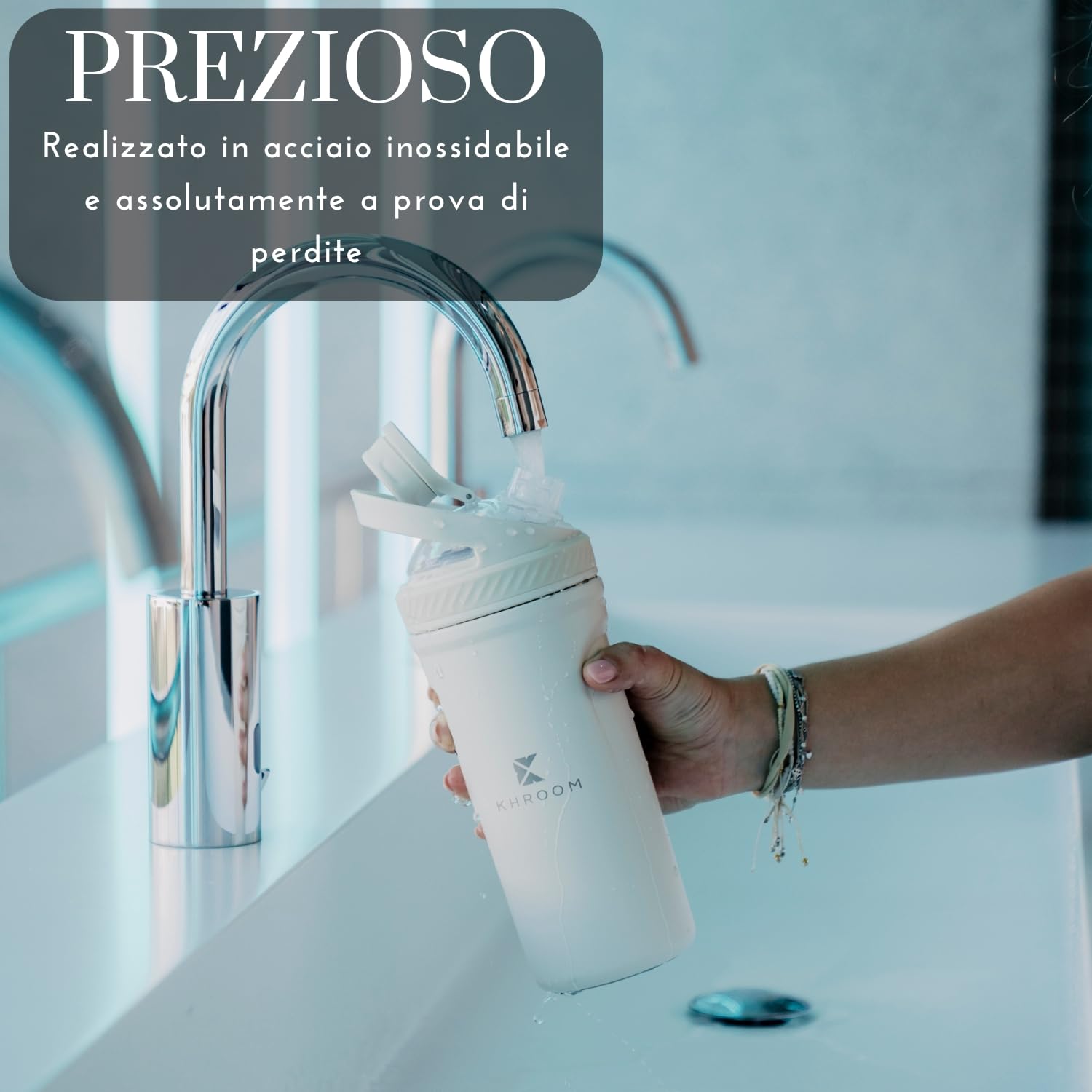 Khroom Shaker Proteine Acciaio Inox 700ml | Borraccia Palestra Termica 12h Freddo/Caldo | Bottiglia Shaker per Proteine | Shaker Palestra con Filtro | Accessorio Fitness Uomo Donna (Nero)