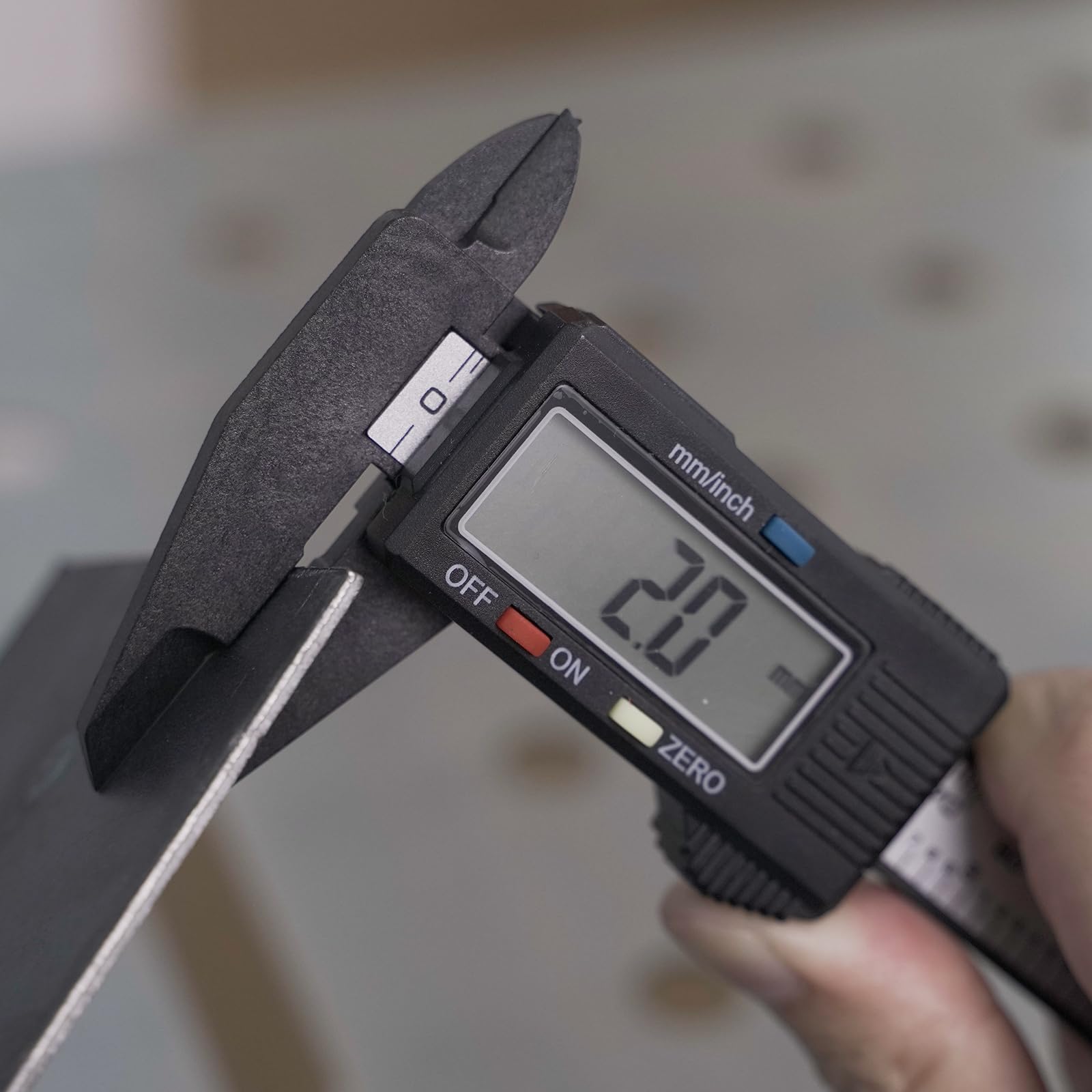YESWELDER Kit d'outils de mesure de soudage, 4 outils d'inspection de soudure en acier inoxydable, y compris LG-03, pied à coulisse numérique, micromètre extérieur et jauge d'épaisseur