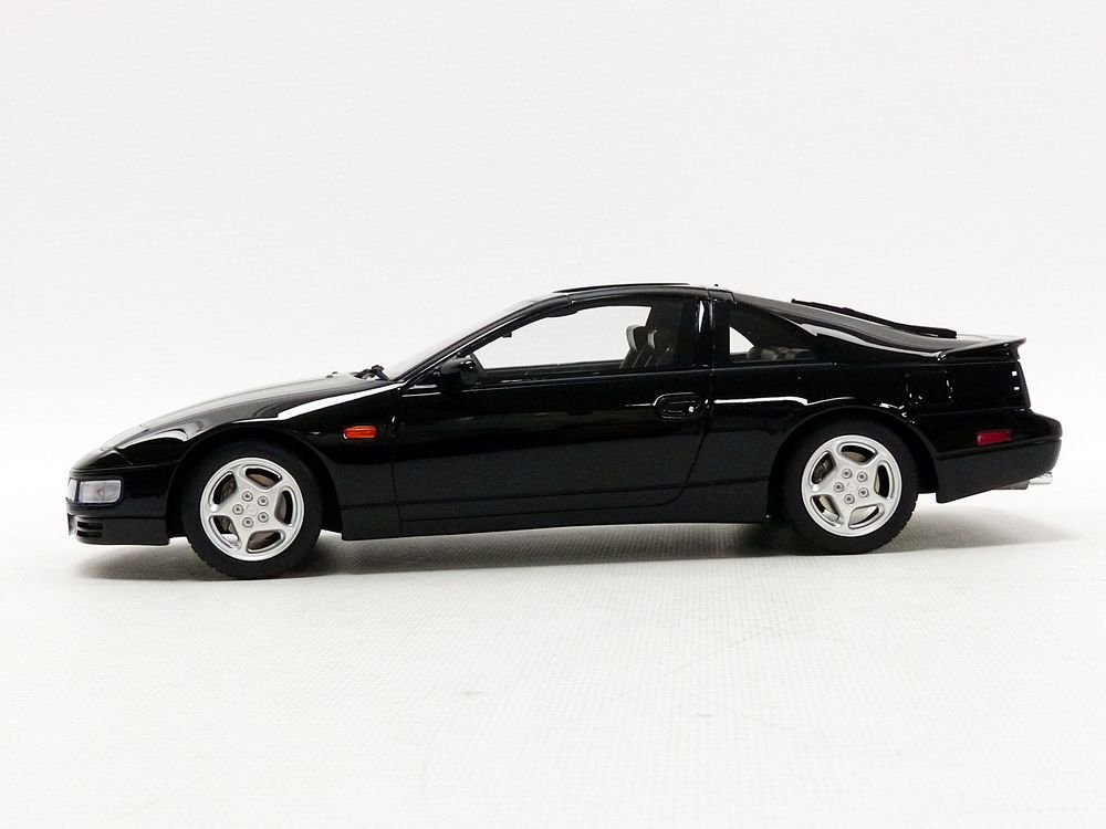 Otto Mobile – Miniatur Auto Nissan 300 ZX 1993 Maßstab 1/18, ot262