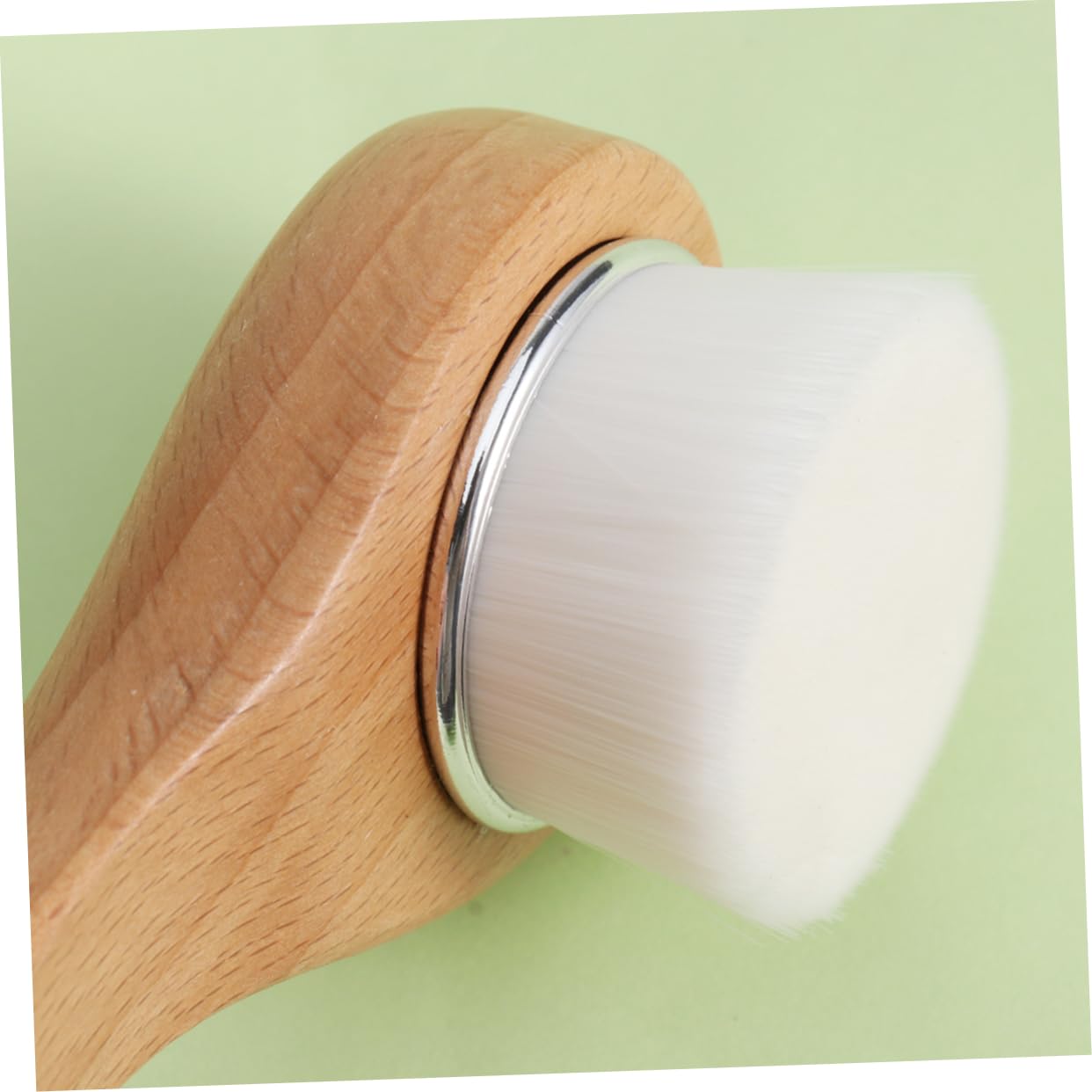 Ipetboom 1pc Facial Cleansing Brush Wooden Long Handle Manual Spa Tool for Deep Pore Cleaning White Fiber Brush for All Skin Types Face Cleaning