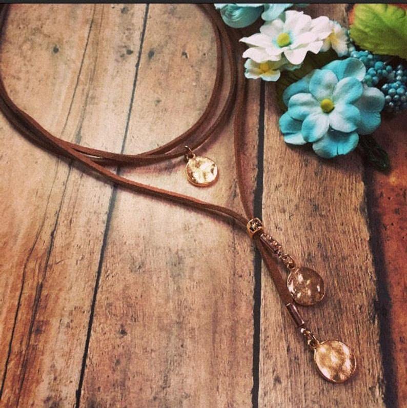 COLORFUL BLING Boho Black Brown Suede Choker Necklace Long Layered Feather Necklaces Birthday Gifts Summer Vacation Jewelry for Women Teen2