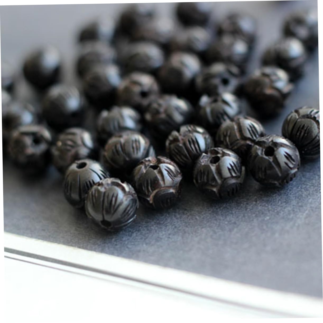 NUOBESTY 60stücke Lotus Geschnitzte Rundperlen Aus Ebenholz Bastelperlen Für Schmuckherstellung Buddha Rosenkranz Zubehör Kreative Bastelaccessoires Für Armbänder Und