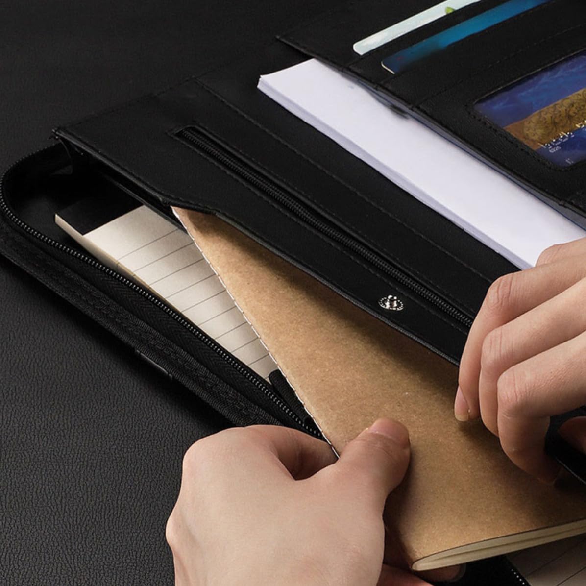 Cartella Portadocumenti in Pu con Cerniera, Grande Formato A4, Cartellina Elegante e Resistente con Scomparti, per Ufficio e Riunioni di Lavoro