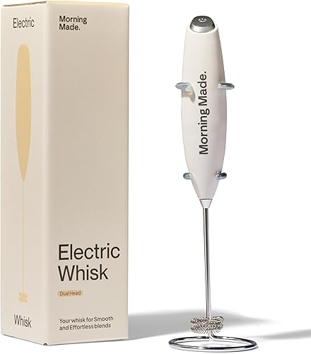 Morning Made Batidor eléctrico de matcha Alternativa al batidor de bambú tradicional, espumador eléctrico con soporte protector de encimera de