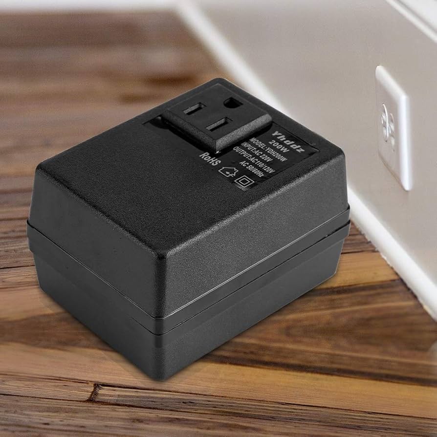 電圧変換器 110V➡️220V 2000VA Amazon.co.jp: VEVOR 電圧変換器 変圧器 2000W 高耐久 ステップ