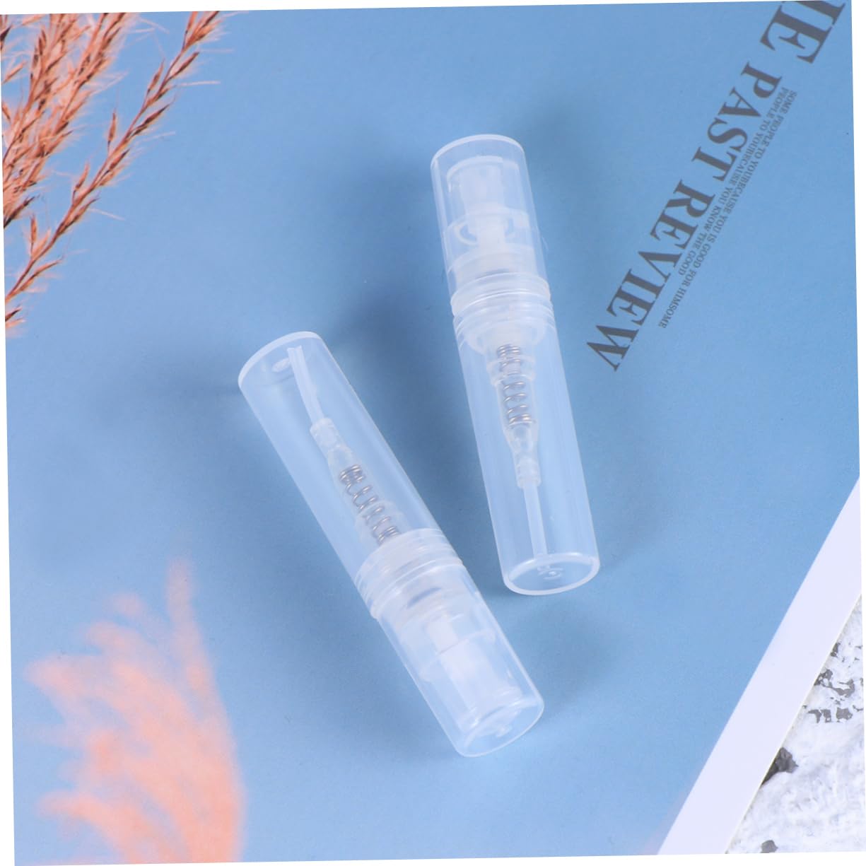 FRCOLOR 60stücke Nachfüllbare Parfümsprühflasche Tragbarer Mini-parfümflakon Sprühflasche aus Kunststoff Kosmetikbehälter für Reisen Geeignet für Ätherische Öle Duftstoffe und Verschiedene