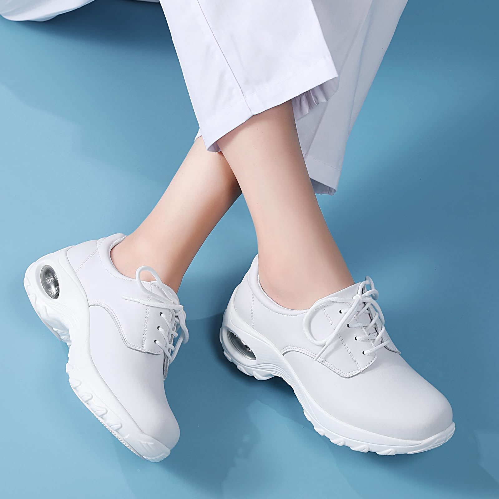 Women's Lightweight Nursing Shoes Slip Resistant Lace Up Work Restaurant Shoes Comfortable Leather Oxford Shoes White Size 6.5