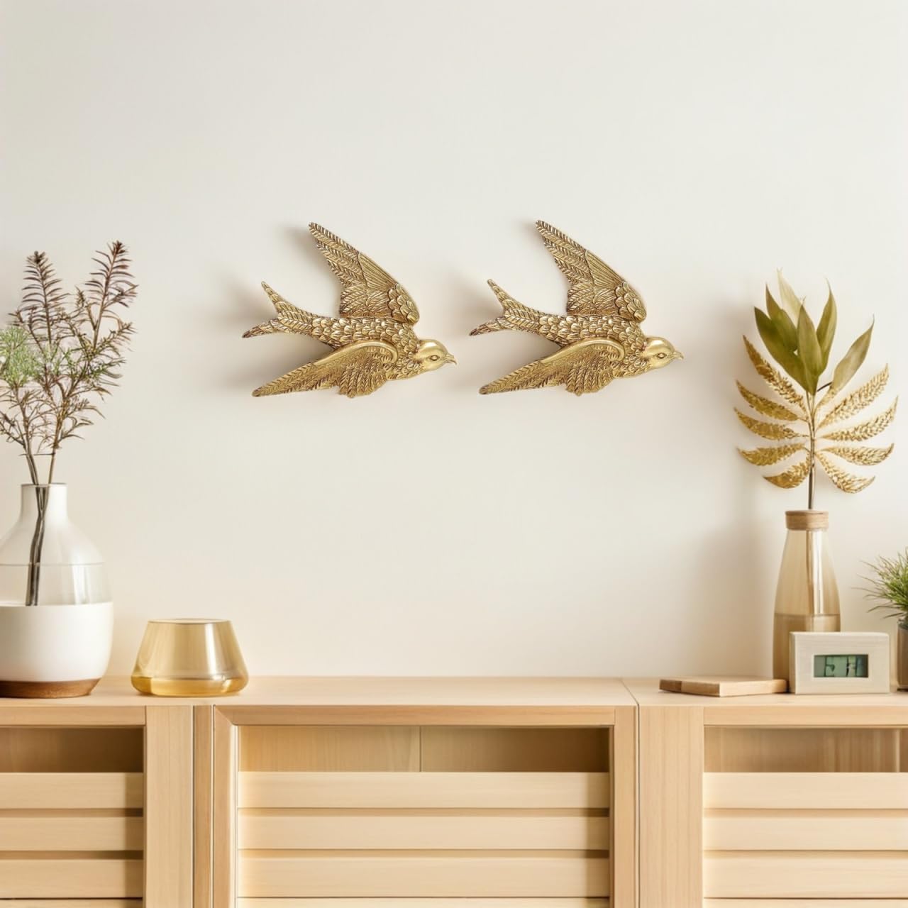 Photo 1 of ***MISSING PARTS***
Angoily Resin Swallow Wall Decor 2 Pieces Small Bird Sculpture Indoor Outdoor Wall Hanging Decoration for Living Room Bedroom Garden
