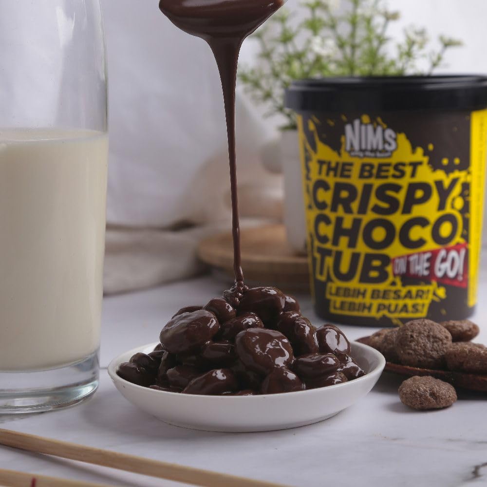 NIMS Crispy Choco Tub Variety Pack – 4 Flavors (Mini Choco Crunch, Mini Rainbow Crunch, Starberry & Pistachio), Crunchy Cereal with Chocolate Snack, 8.8 oz (250g), Pack of 8 (2 Each Flavor)