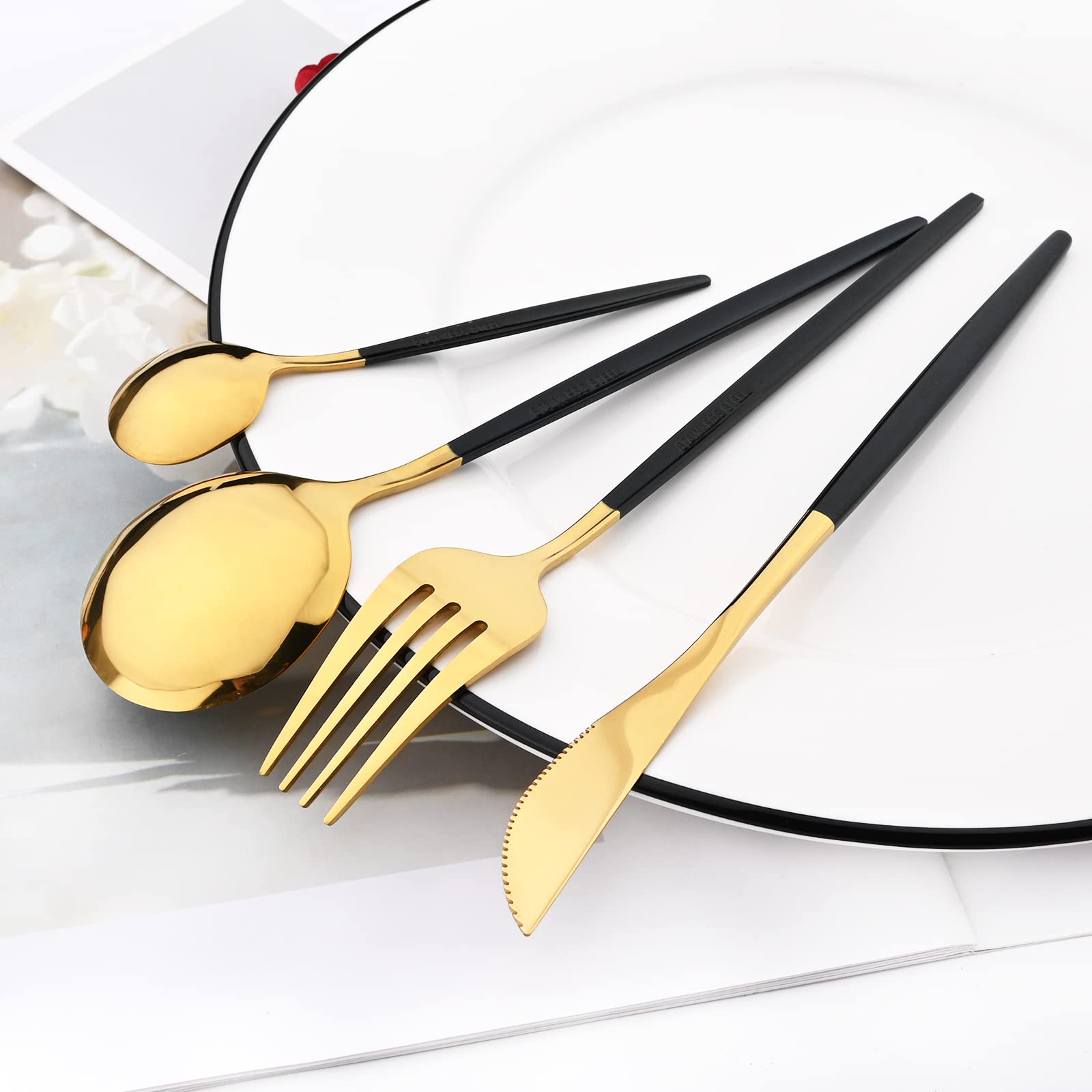 Set di posate a specchio, 24 pezzi in acciaio inox 18/0, con manico nero, semplice e moderno, per casa, feste, ristoranti, cene di Natale, servizio per 6 (oro nero)