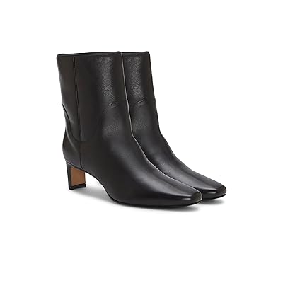 Vince Camuto Amariah Women