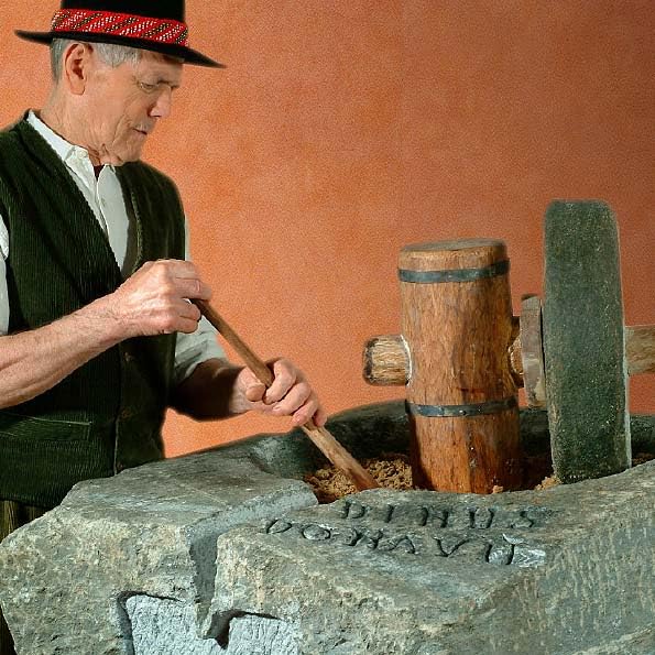 Olio di Noci Valdostane 250 ml Dinus Donavit