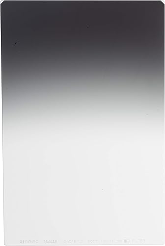 Vista 21 de Benro Master 3.937x5.906 in 3-Stop (GND8 0.9) Filtro de densidad neutra graduada inversa (MAGND8R1015)