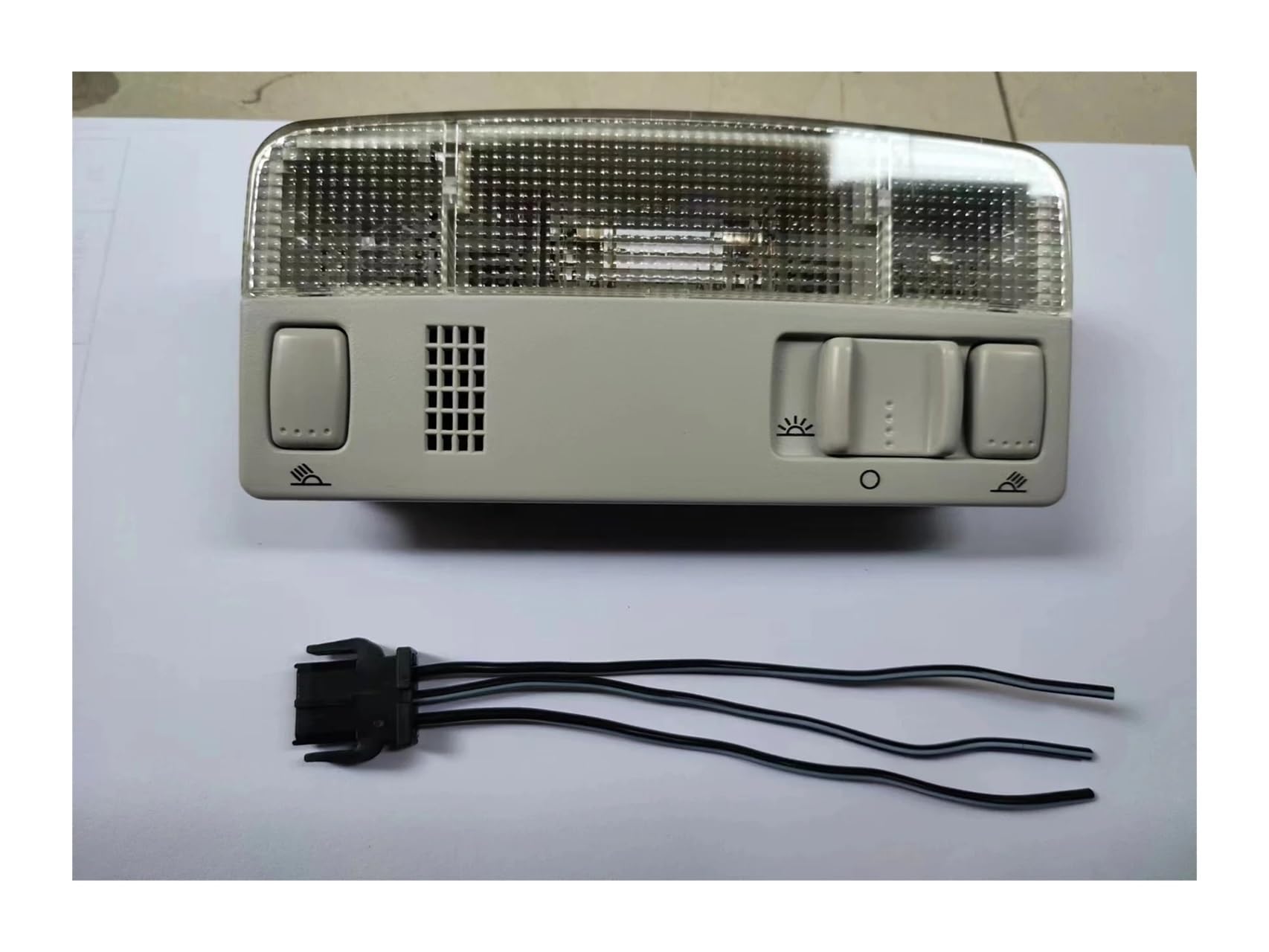 Leseleuchte für VW Passat, Golf 4, Polo, Caddy, Touran, Zusatzscheinwerfer, Signalleuchte, Innenraumleuchte 1TD947105 3B0947105