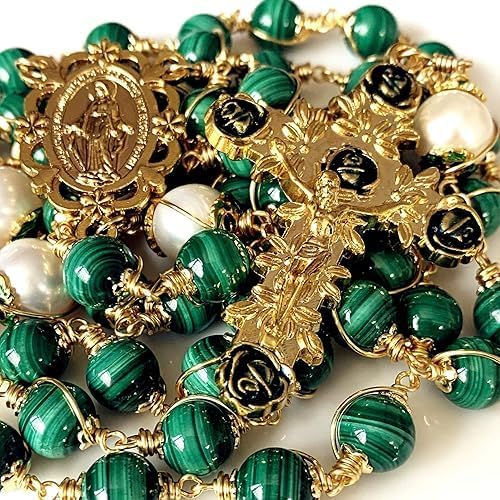 elegantmedical Handmade Wire Wrapped UNDOUBTED Malachite &11-12mm Real Pearl Beads Rosary Cross/Crucifix Necklace Box Catholic Womens Gifts