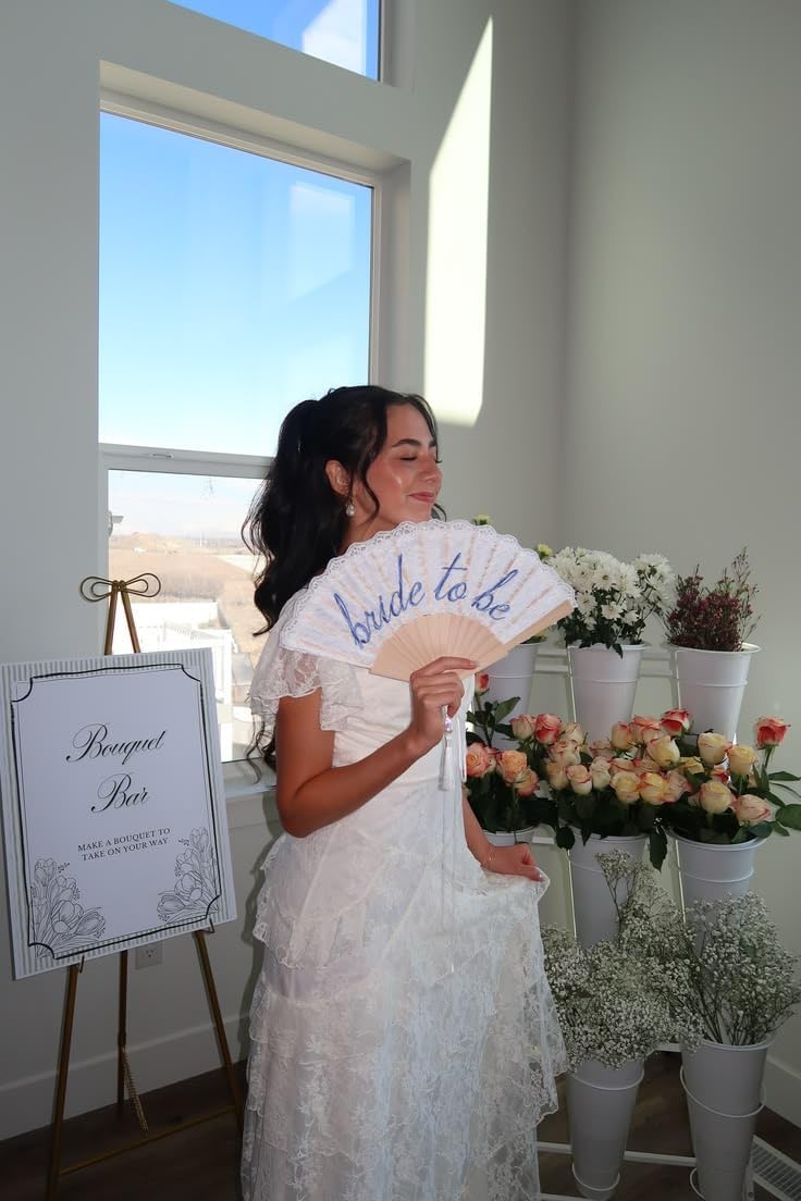 xo, Fetti White Lace Bride to Be Folding Fan | Something Blue Bach Gift image 4