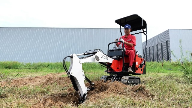 Amazon.com : MMS 0.8 Ton Mini Excavator with 13.5HP Gasoline
