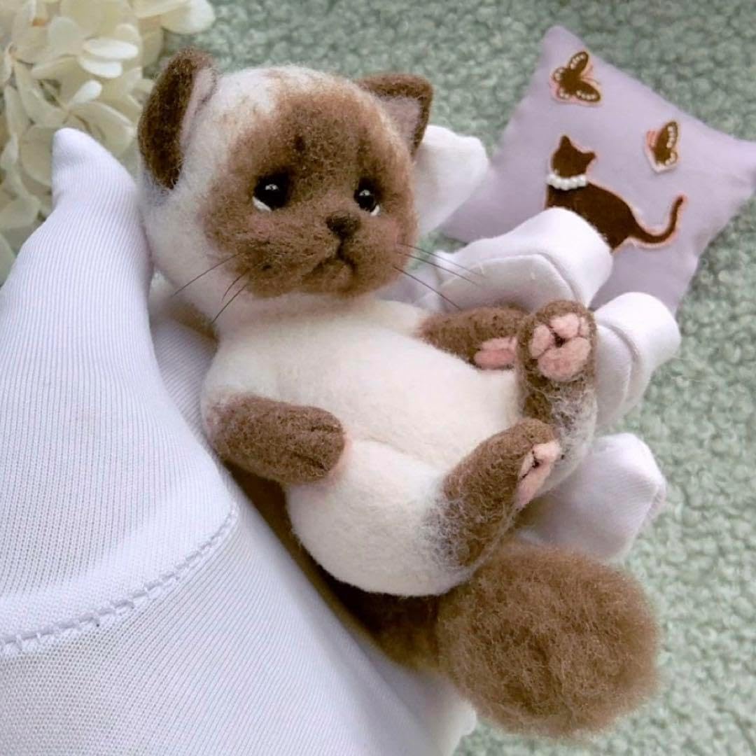 逞しい猫ちゃん アーティストベア 海外作家様 ハンドメイド ねこ ドールハウス 逞しい猫ちゃん アーティストベア 海外作家様 ハンドメイド ねこ