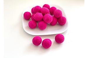 Adorable 2.5 cm Handmade Hot Pink Felt Pom Poms