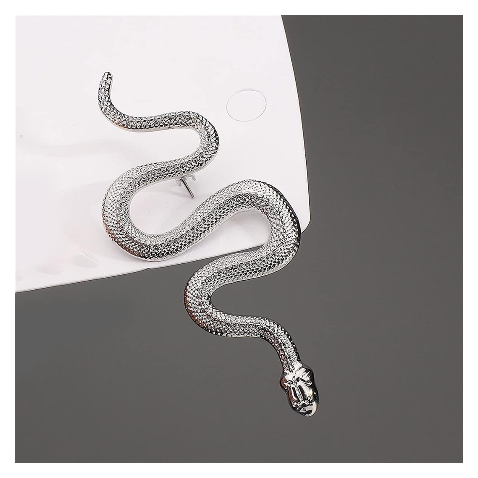 Einzigartiges Design Gold Farbe Schlange Broschen Frauen Männer Dame Luxus Metall Schlange Tier Brosche Pins Party Casual Mode Schmuck Geschenke