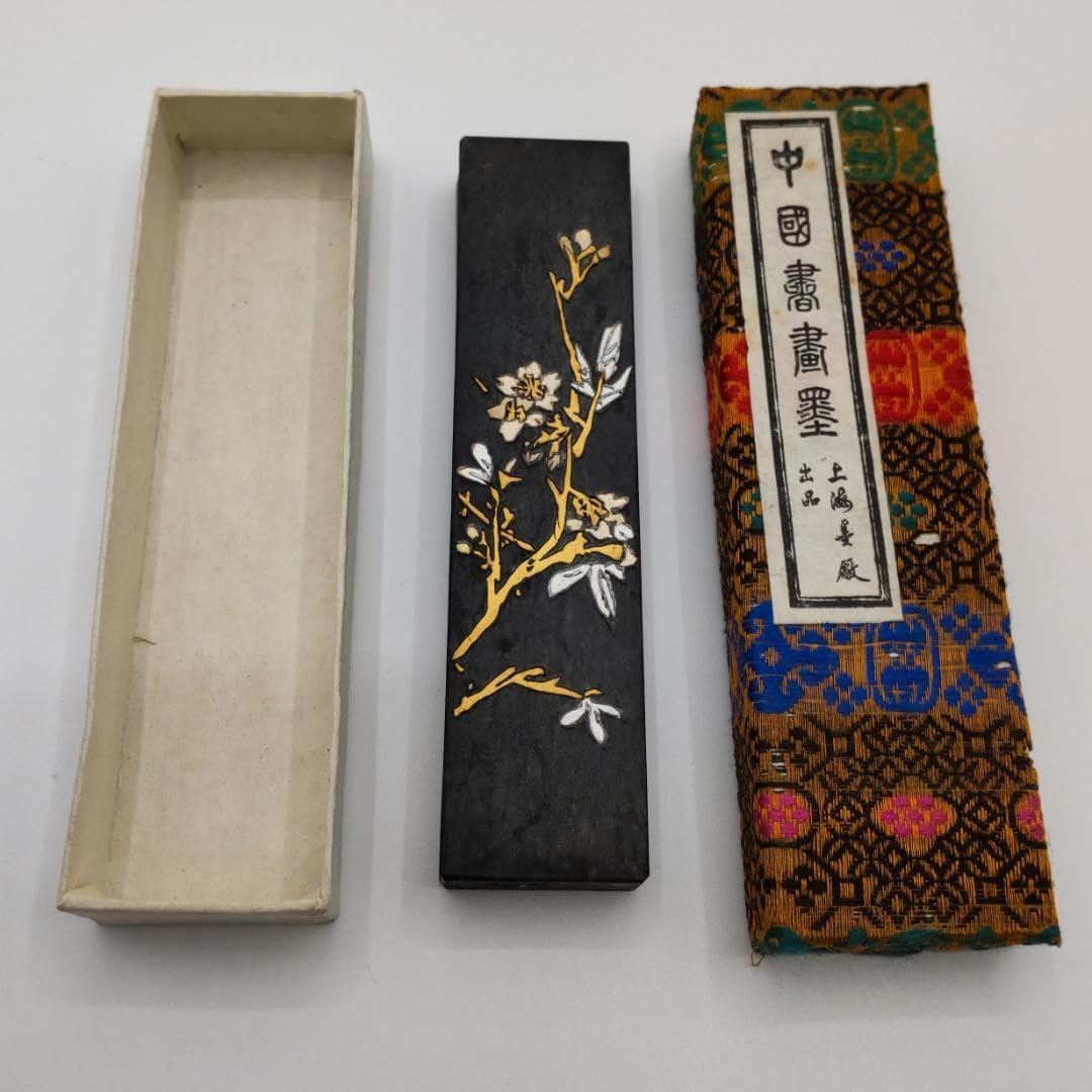 中国書斎墨 上海墨廠出品　鉄斎翁書画宝墨　油煙一〇一　古墨　（国華第一なし） 中国書斎墨 上海墨廠出品 鉄斎翁書画宝墨 油煙一〇一