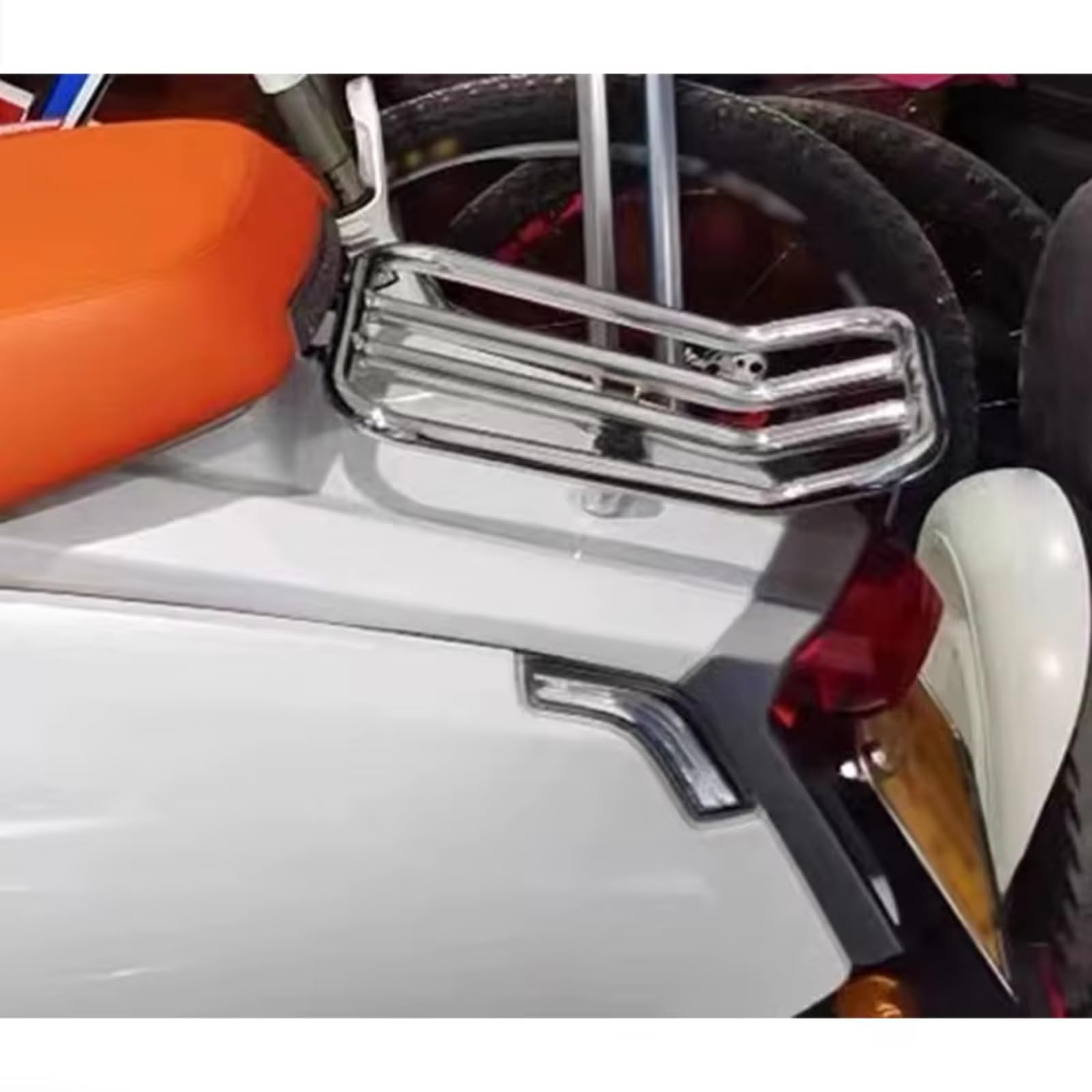 Motorrad-Heckträger Kompatibel Mit Lambretta G350 G 350 Alle Baujahre Motorradzubehör Gepäckträgerhalterung Für Den Hinteren Gepäckträger(Chrome)