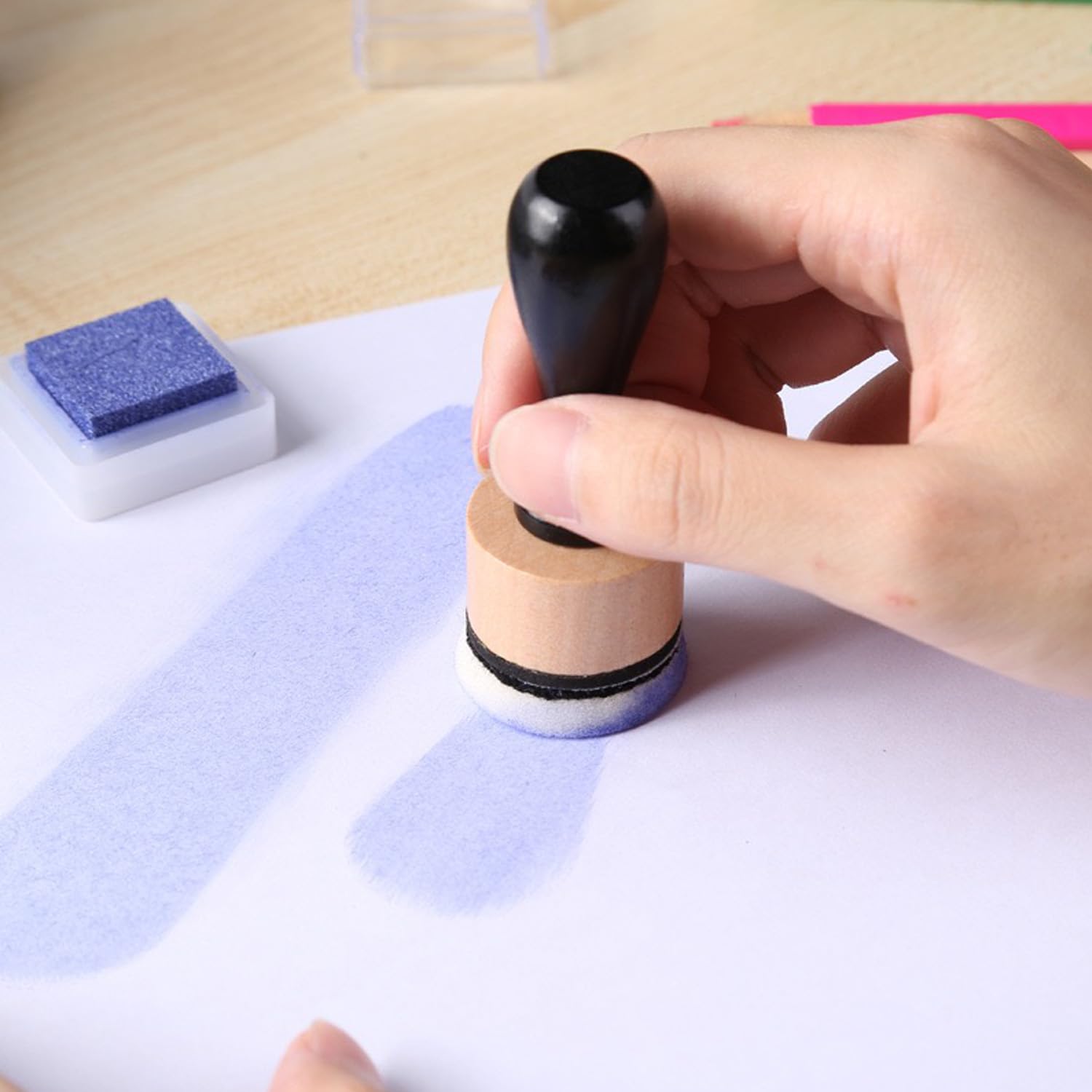 Ink Blending Tool with 24 Replacement Foam Pads and 2 Handle - Image 3