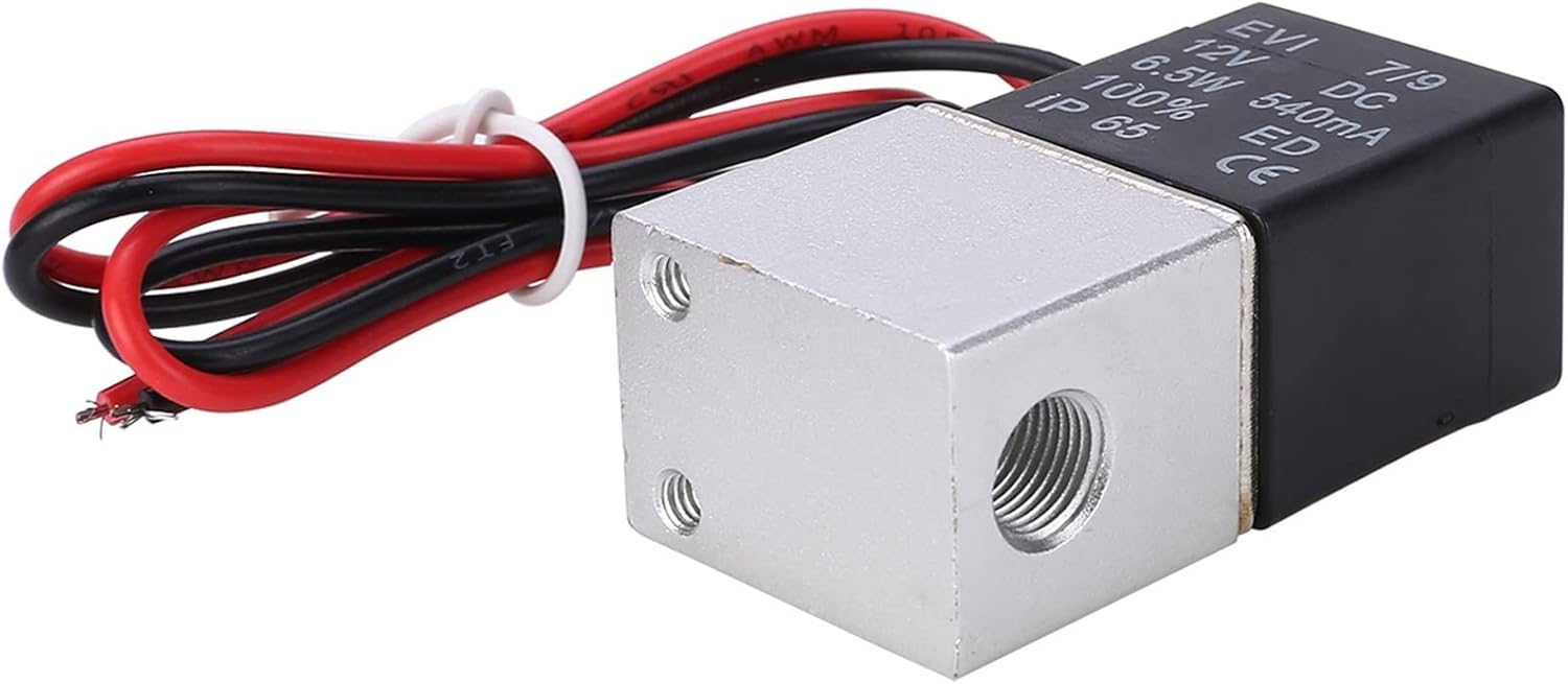 TYPE-B 戦艦、空母プラモデル 完成品 ガラスショーケース付き！