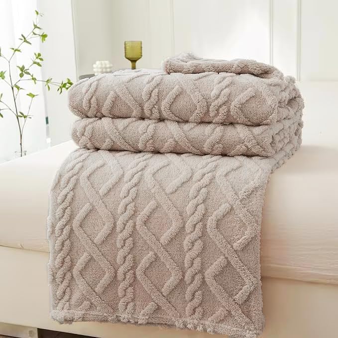 VANJOROY Fleece Blanket Large Throw for Sofa and Bed,400 GSM Lightweight Blanket