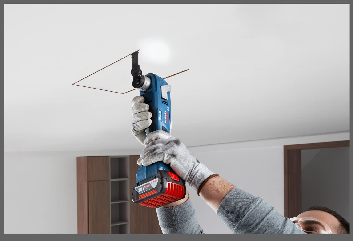 Bosch Professional GOP 185-LI Akülü Salınım Makinesi (18 Volt, 1 x 4,0 Ah Akü, Şarj Cihazı, 20.000 titreşim/dak, Starlock, Plastik Çanta)