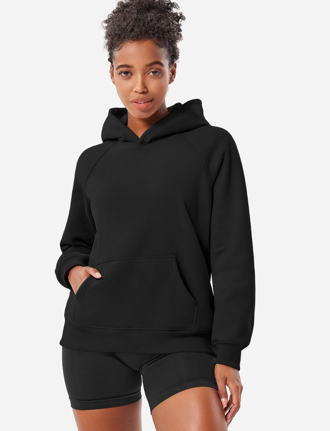 YEOREO Oversized Hoodies for Women Pullover Fleece Sweatshirts with Pocket Saavedra Fall Winter Casual Loose Outfits - Image 5