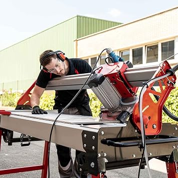 Rubi DCX-250 1550 Xpert 61 2hp 120V Rail Saw