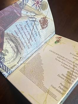 英国スパイMI6 英連邦王国パスポート型メモ帳　大英帝国旅券 カナダ豪州　英国軍 英国スパイMI6 英連邦王国パスポート型メモ帳 大英帝国旅券