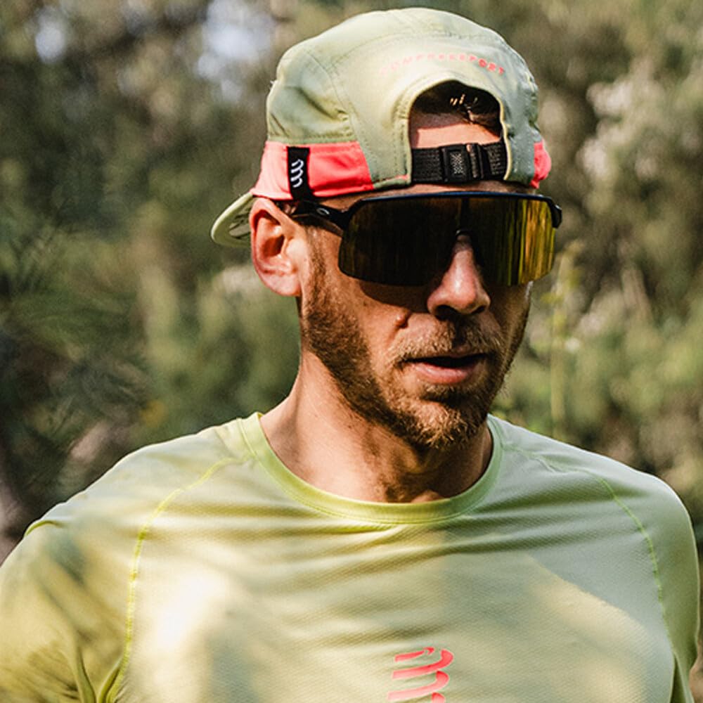 COMPRESSPORT Gorra de luz de 5 paneles - SS25, Nilo/Rojo Fluo, Taille unique