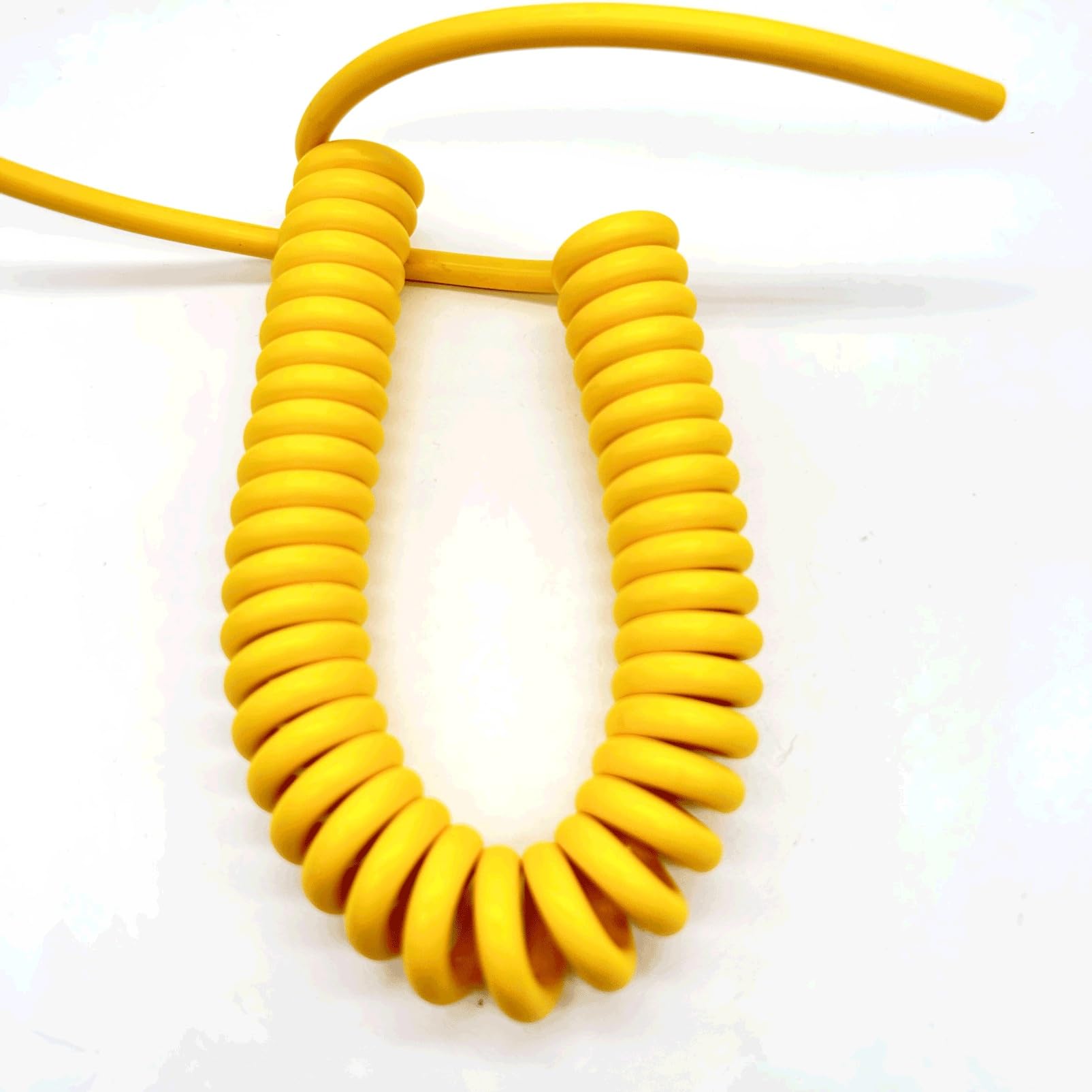 3-adriges gelbes Spiral-Elektrokabel, skalierbar, 9 Meter, weiches Kabel, reines Kupfer, flexibles Design Einziehbar(17AWG 1mm2)