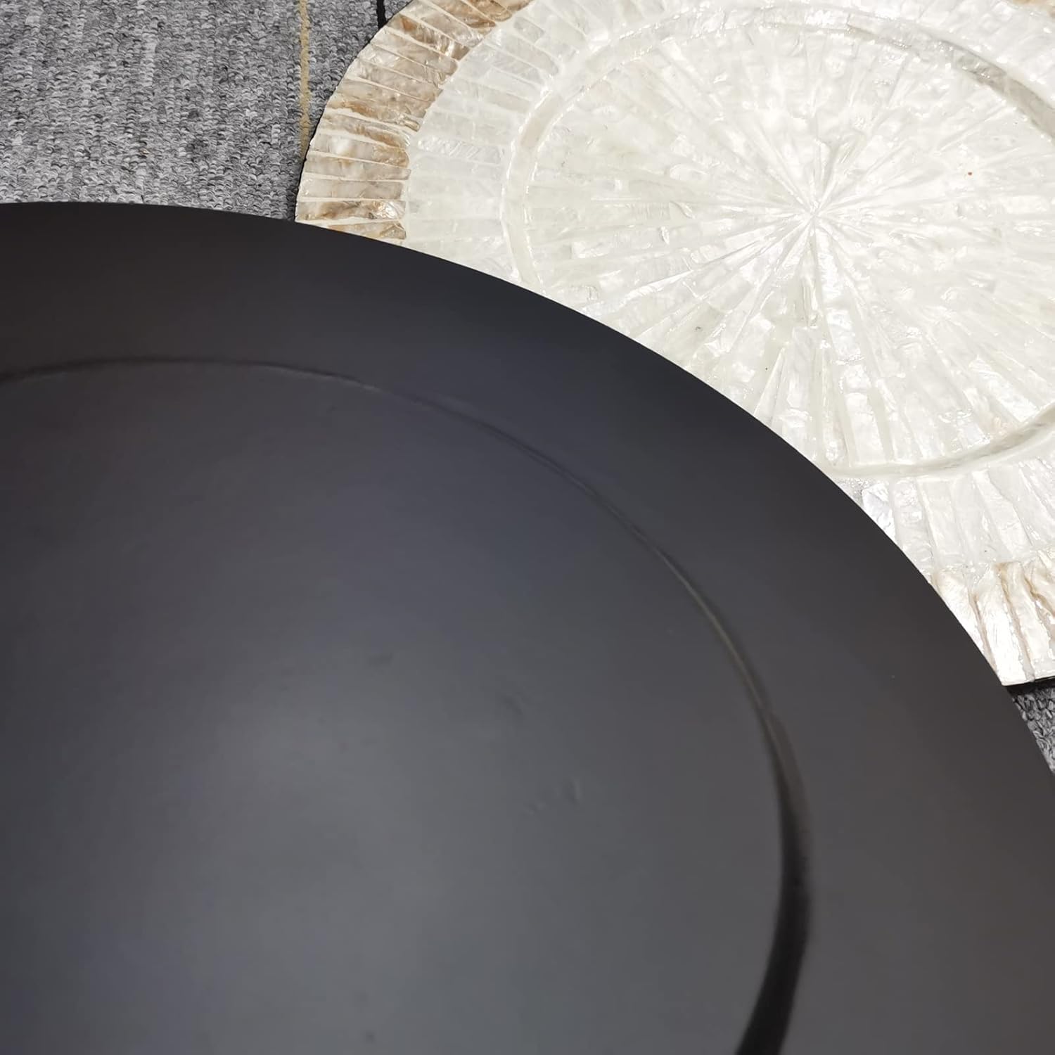 i-lan 13Inch 2 Pack Mother Of Pearl Decorative Plates for Display, Sea Shell Inlay Wood Charger Plates for Dining, Party, Modern and Rustic Decoration Placemats for Dinner Plates,Champagne Gold