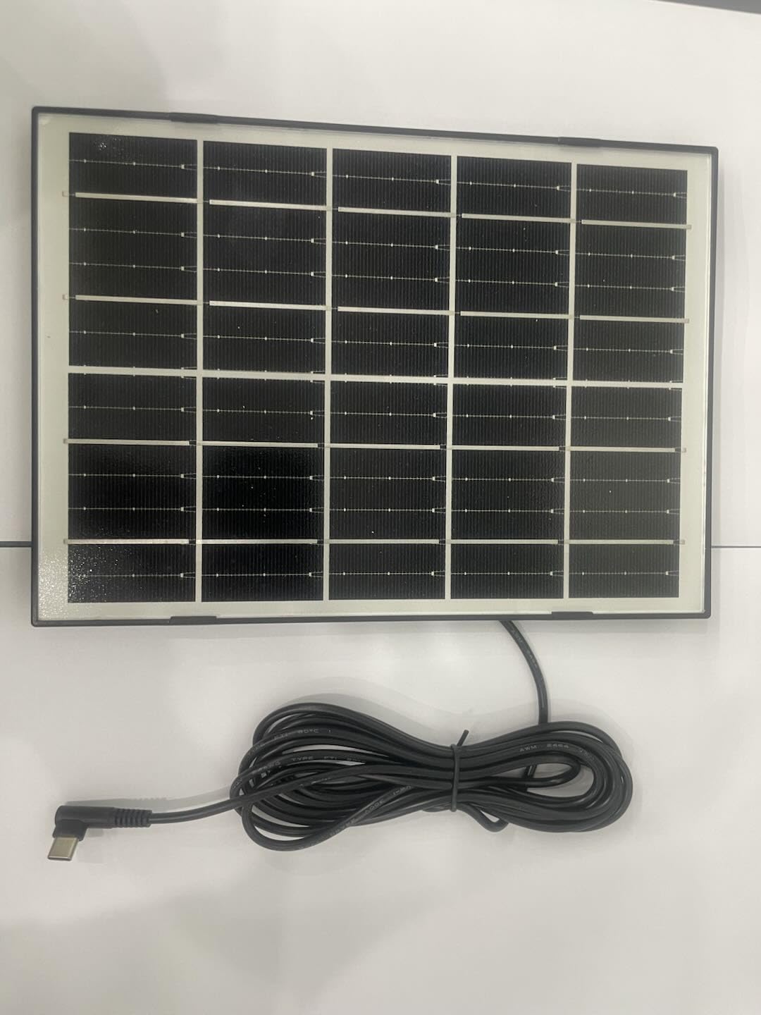 Panneau solaire 7W charge rapide pour ne plus jamais manquer de batterie en voyage